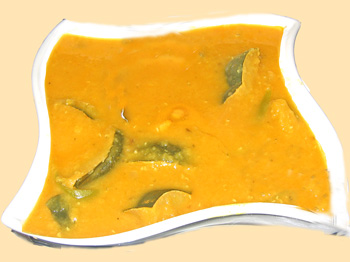  Delicious, appetizing, yellow dhall with acorn squash, ready to be eaten